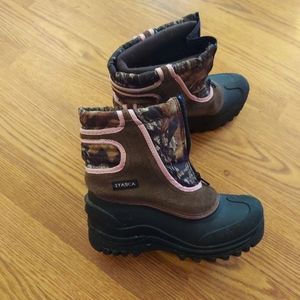 Itasca Girl's Snow Stomper Boot,Pink,Camo and Brown Size 3